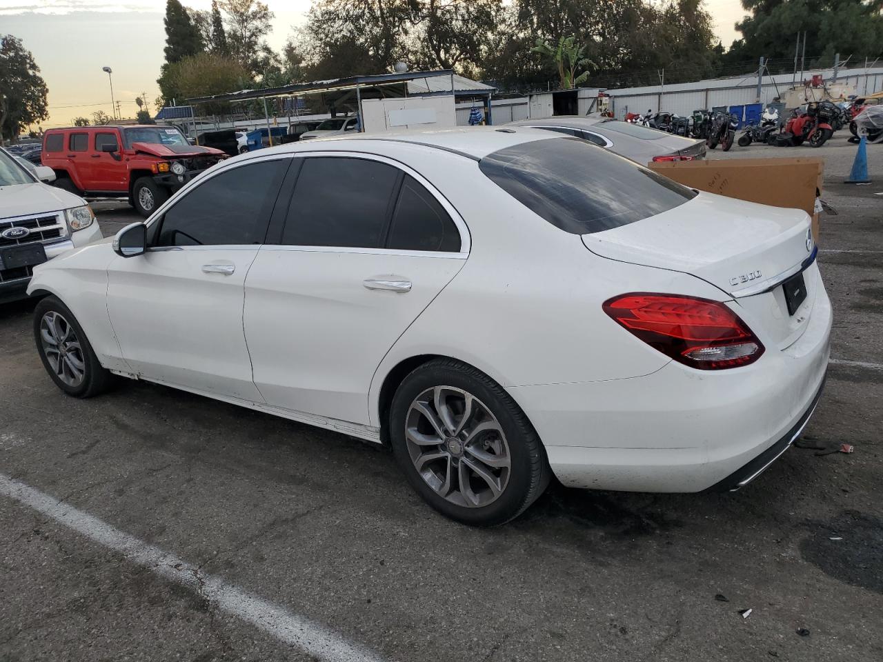 VIN 55SWF4JB4GU129997 2016 MERCEDES-BENZ C-CLASS no.2