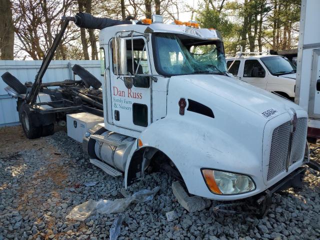 2016 Kenworth Construction T370