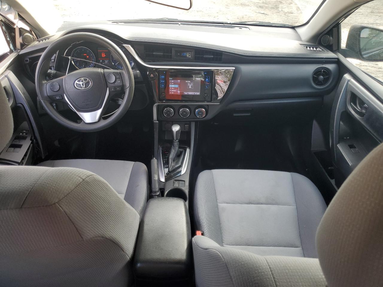 2019 Toyota Corolla L VIN: 2T1BURHE4KC203824 Lot: 84407394