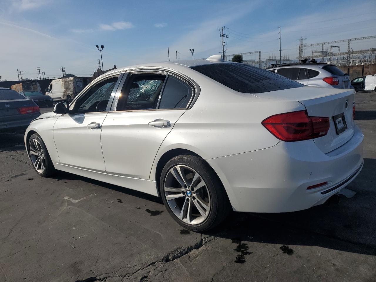 VIN WBA8E9G54GNT81355 2016 BMW 3 SERIES no.2