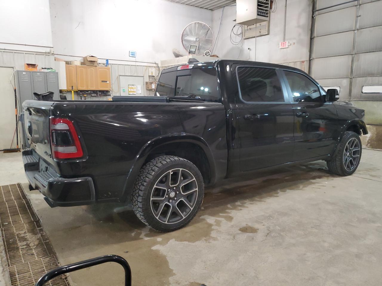 2019 RAM 1500 - Image 3