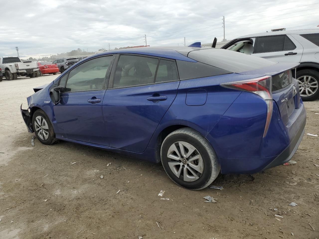 VIN JTDKARFUXG3509154 2016 TOYOTA PRIUS no.2