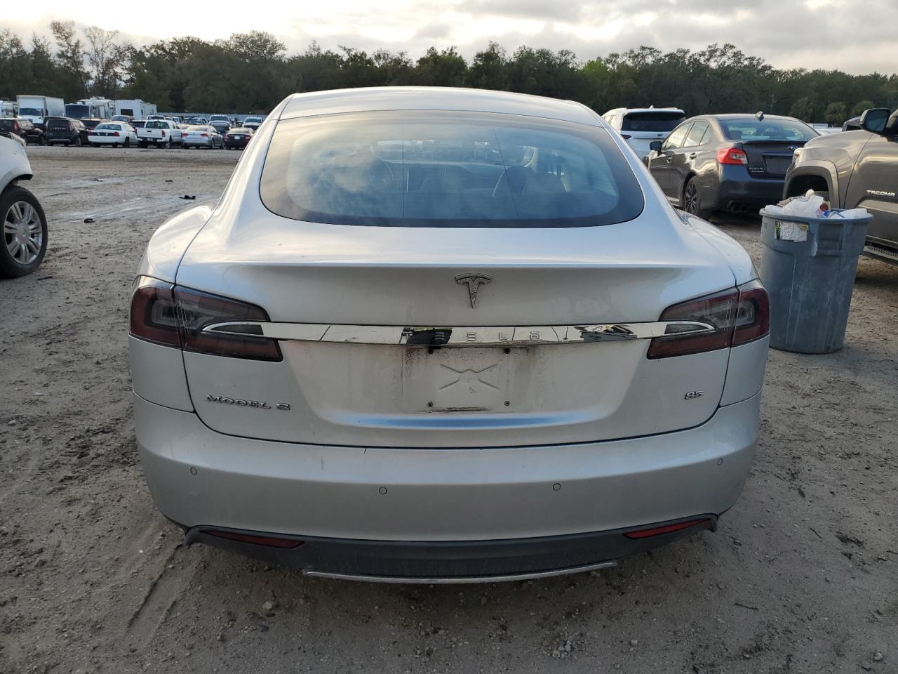 2013 Tesla Model S VIN: 5YJSA1CN5DFP24938 Lot: 84704614