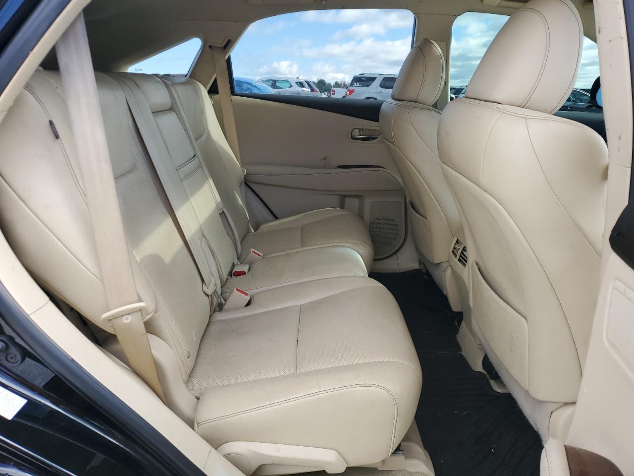 2015 Lexus RX - Image 11