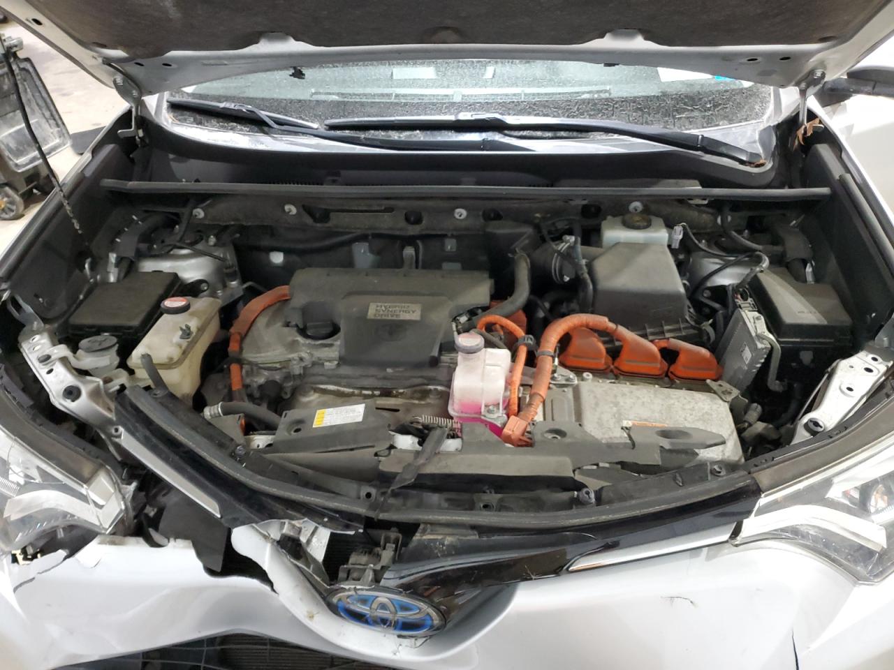 2016 Toyota RAV 4 - Image 12