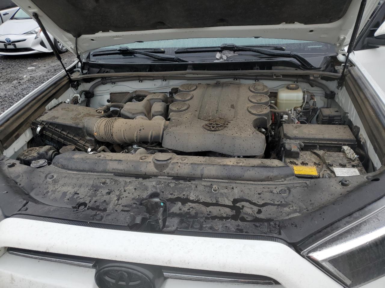 2022 Toyota 4Runner - Image 11