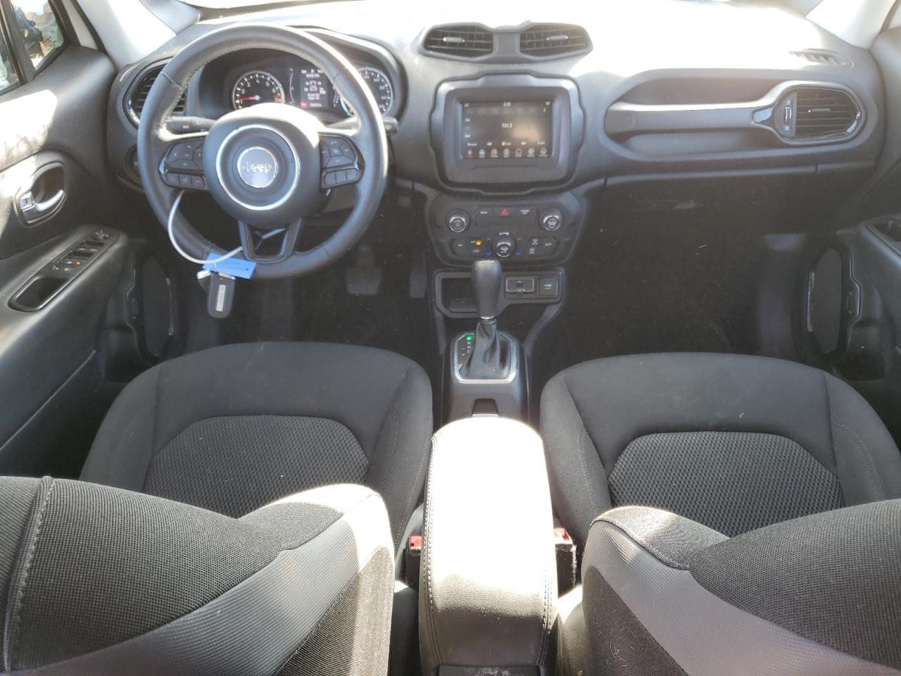 VIN ZACNJABB7KPJ76190 2019 JEEP RENEGADE no.8