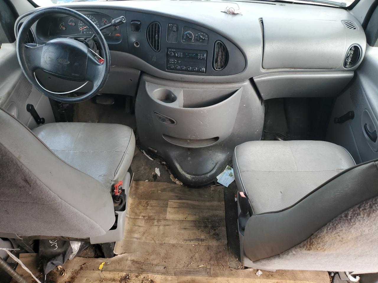 1997 Ford Econoline - Image 8