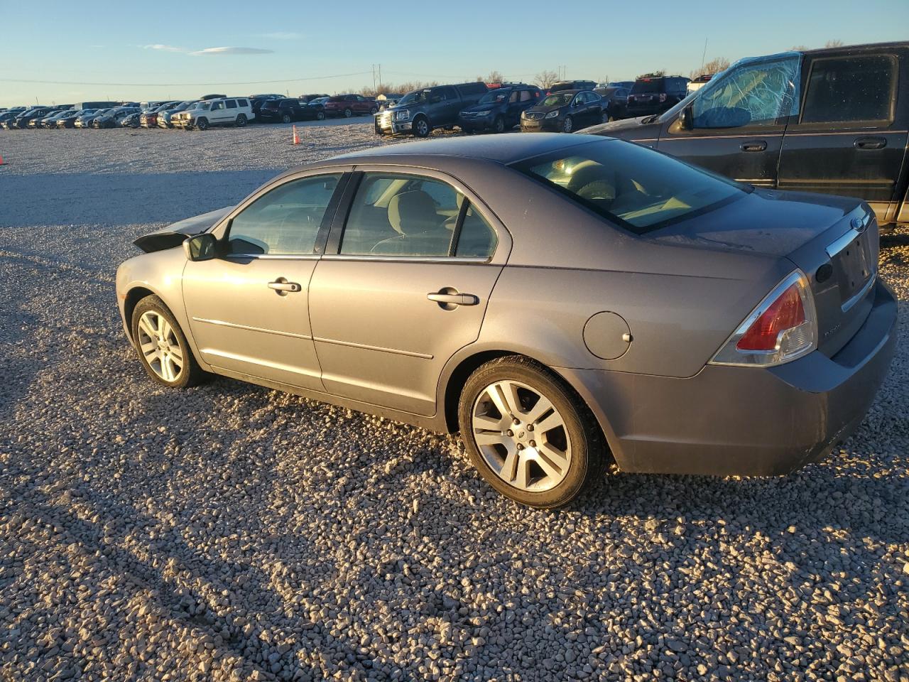 2006 Ford Fusion - Image 2