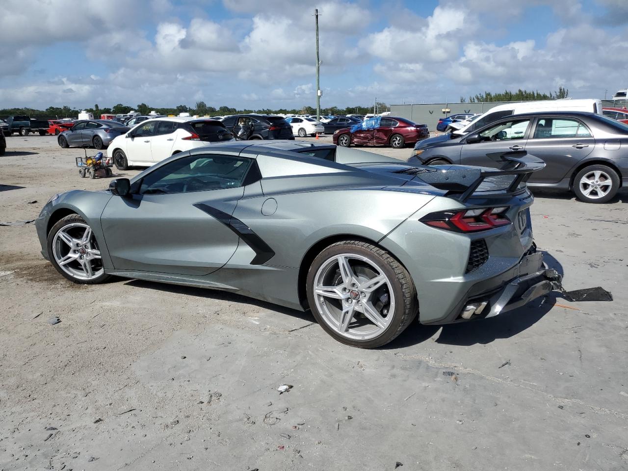 VIN 1G1YB3D4XR5122899 2024 CHEVROLET CORVETTE no.2