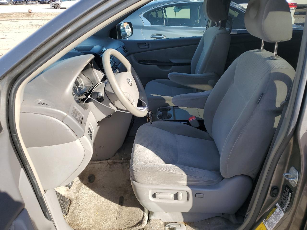 2005 Toyota Sienna Ce VIN: 5TDZA23C75S287699 Lot: 85594944