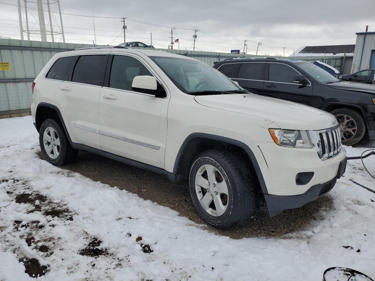 2012 Jeep Grand Cherokee - Image 4