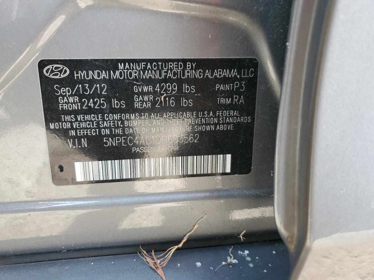 2013 Hyundai Sonata - Image 12