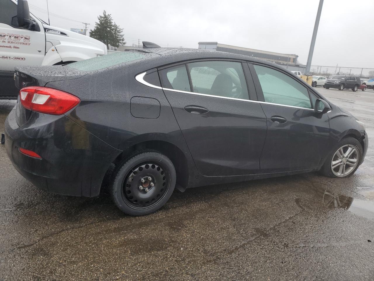 2017 Chevrolet Cruze - Image 3