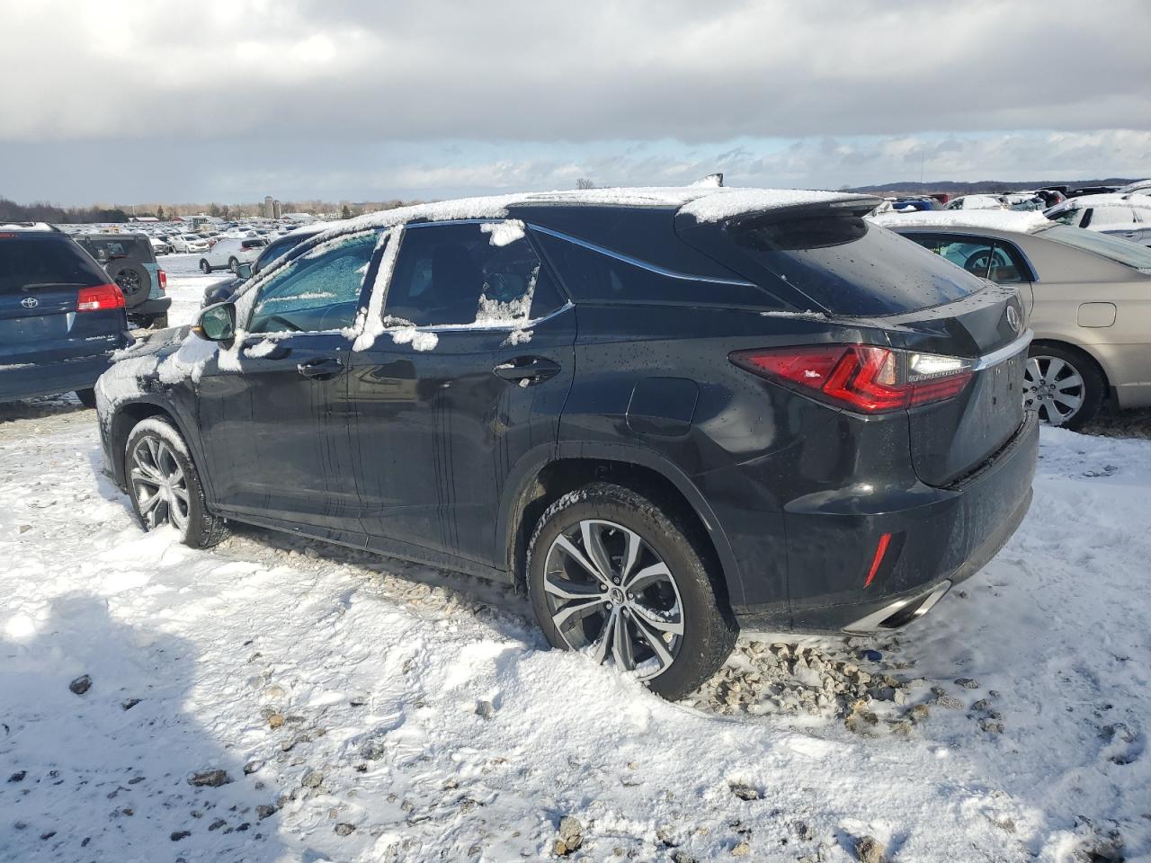 VIN 2T2BZMCA5KC184656 2019 LEXUS RX350 no.2