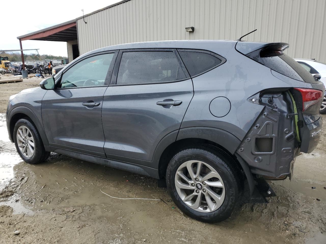 2018 Hyundai Tucson - Image 2