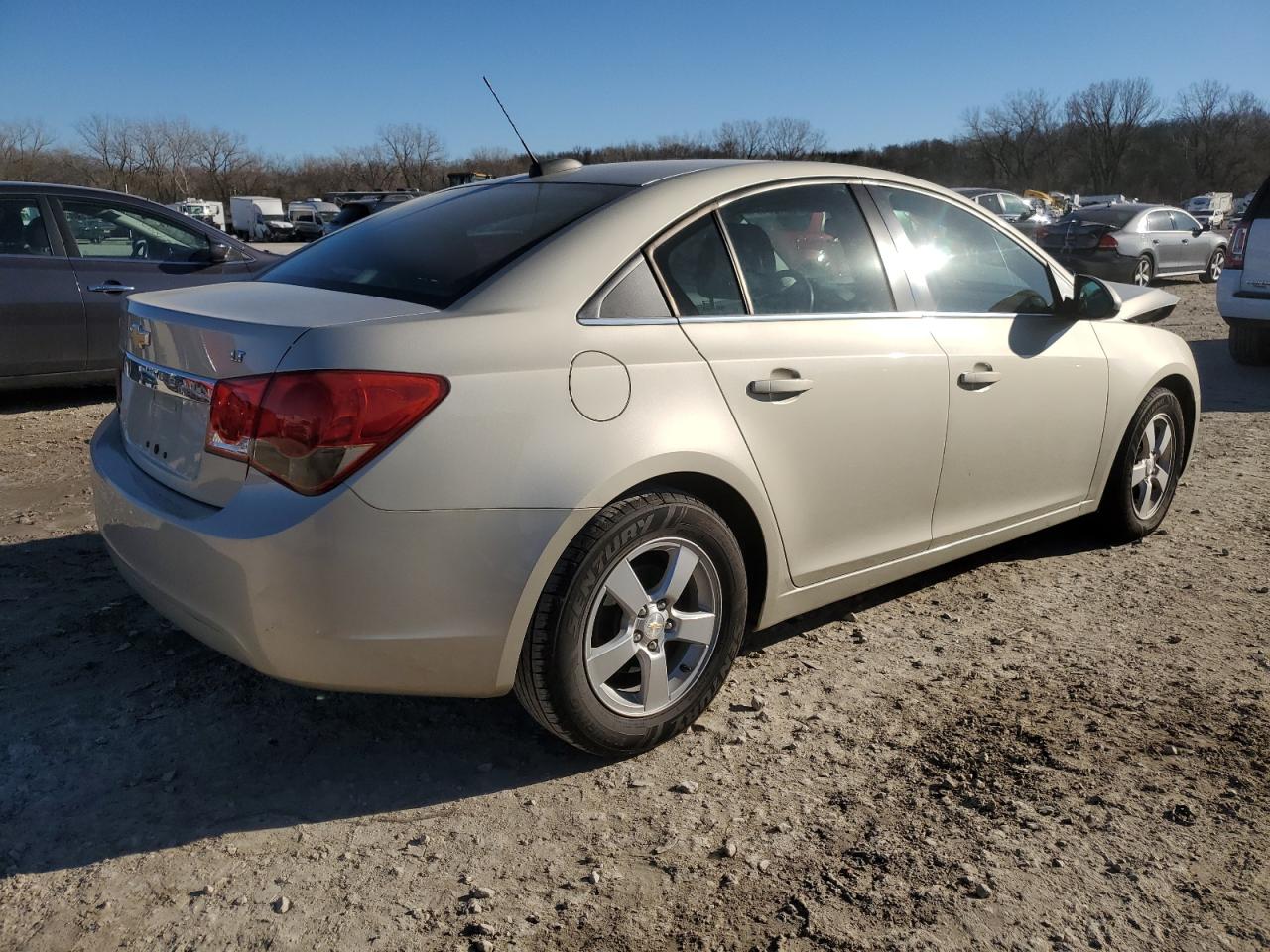 VIN 1G1PC5SB9F7213104 2015 CHEVROLET CRUZE no.3