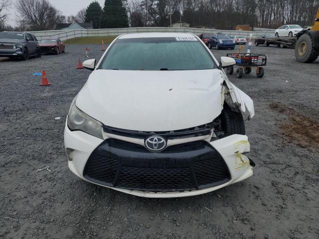  TOYOTA CAMRY 2017 White