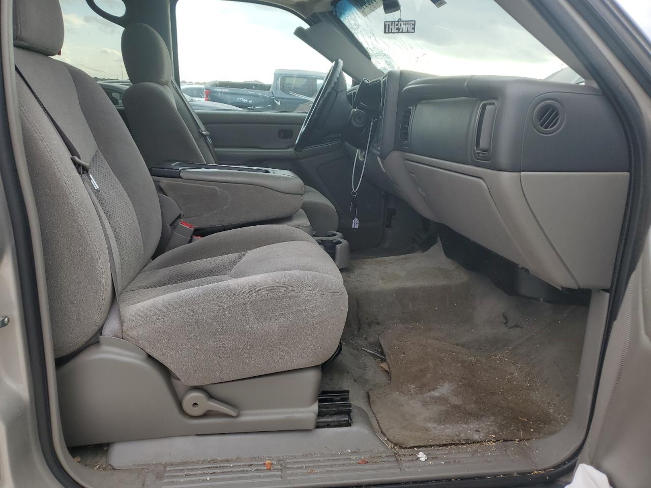 2004 Chevrolet Suburban C1500 VIN: 3GNEC16ZX4G233840 Lot: 85450544