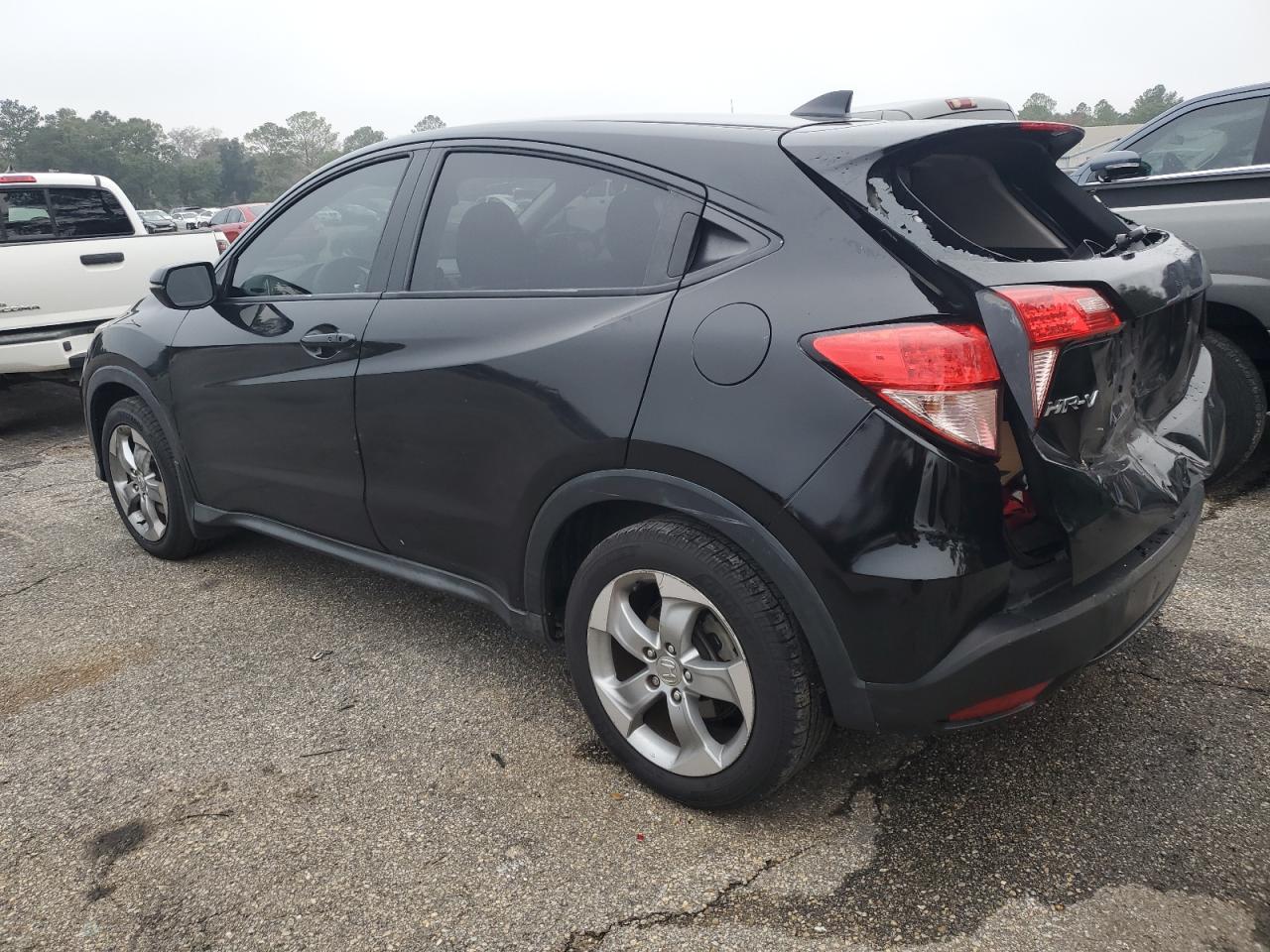 2016 Honda HR-V - Image 2