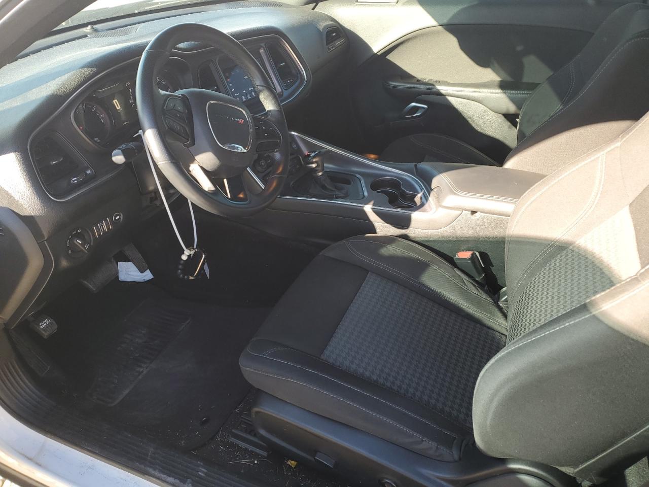 2018 Dodge Challenger - Image 7