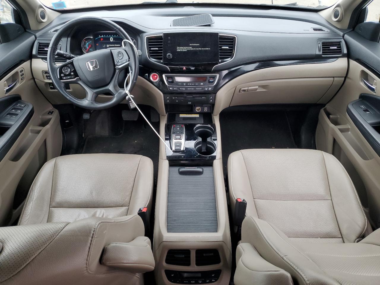 2022 Honda Pilot - Image 8