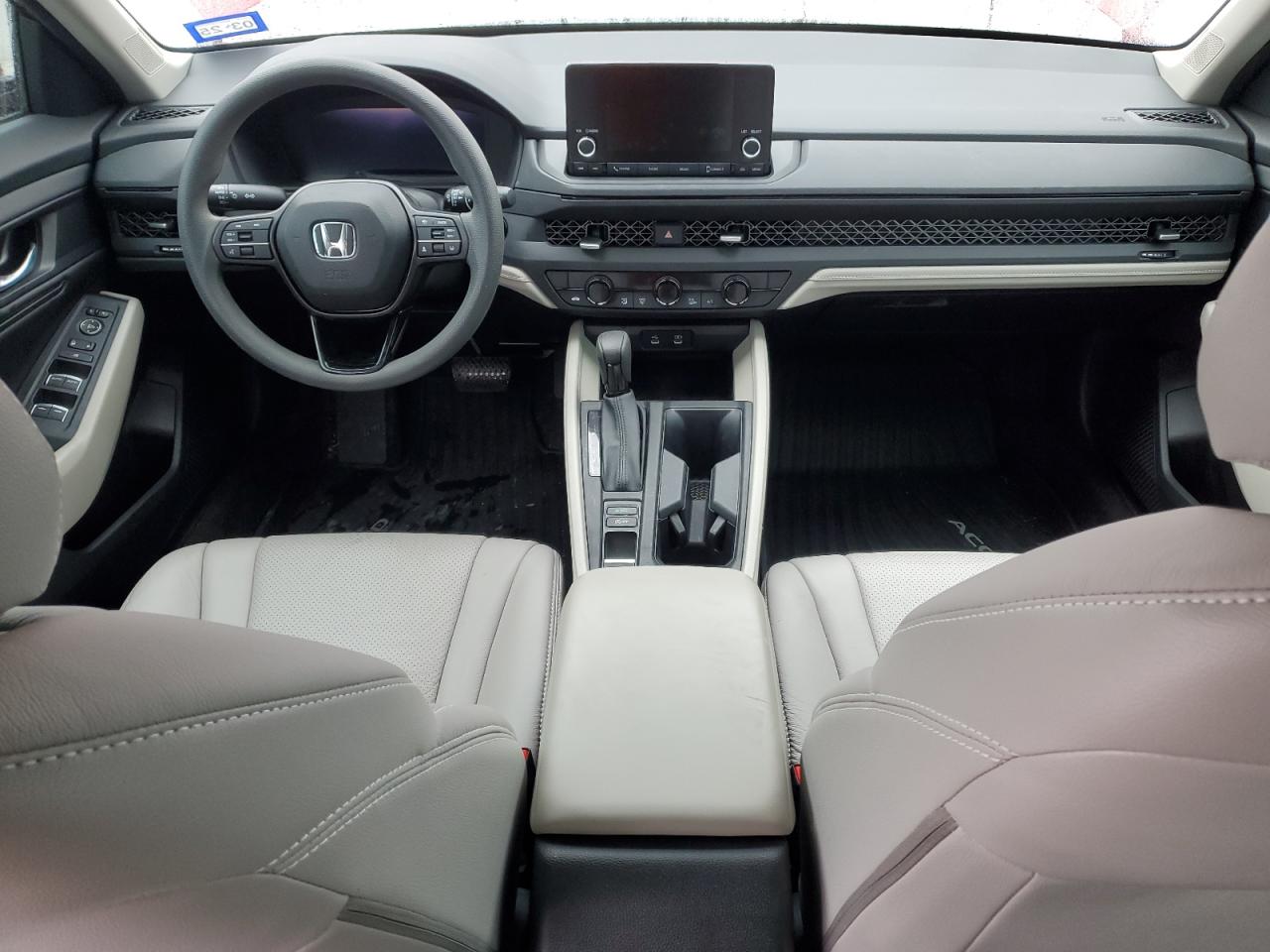 2023 Honda Accord - Image 8