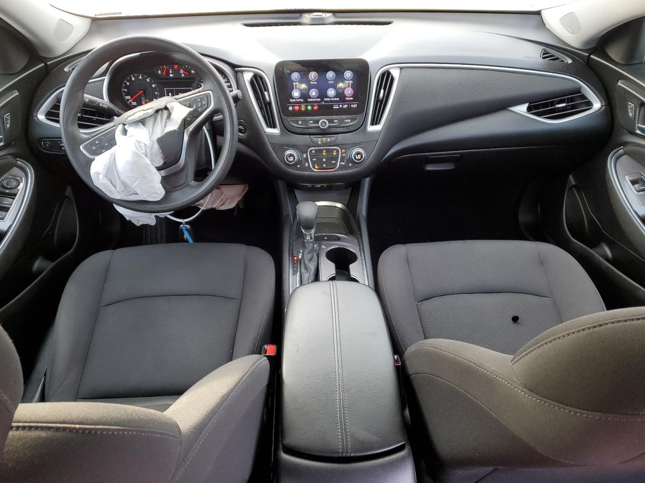 2022 Chevrolet Malibu - Image 8