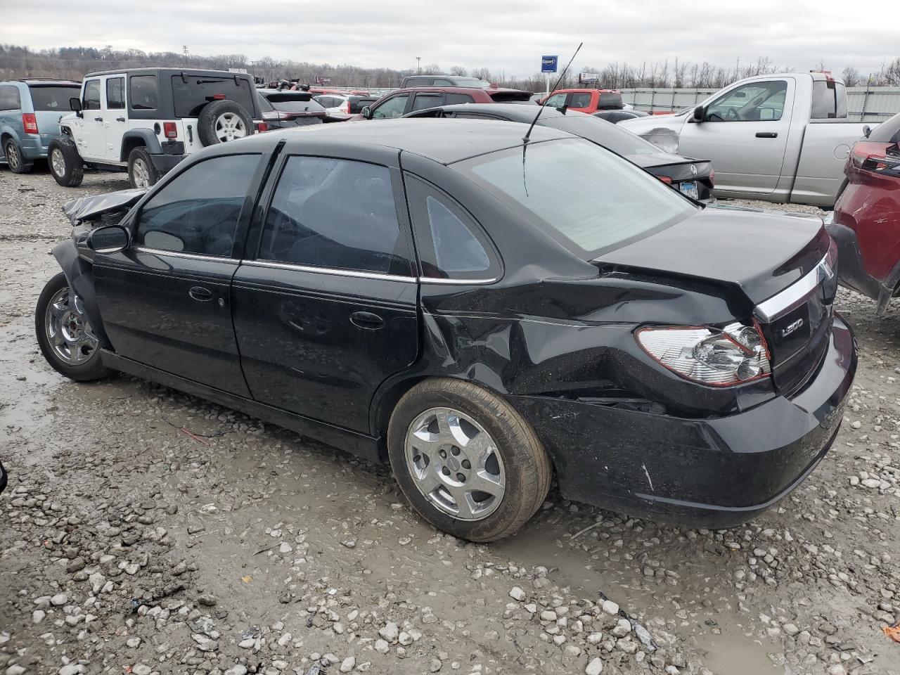 2003 Saturn SL - Image 2