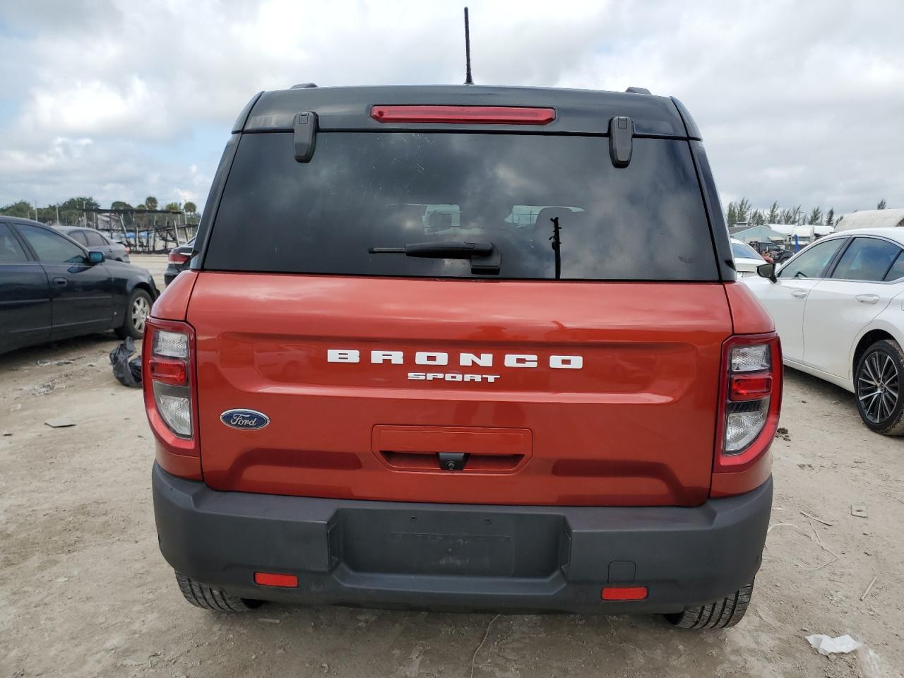 2022 Ford Bronco Sport Outer Banks VIN: 3FMCR9C65NRD06489 Lot: 85676794