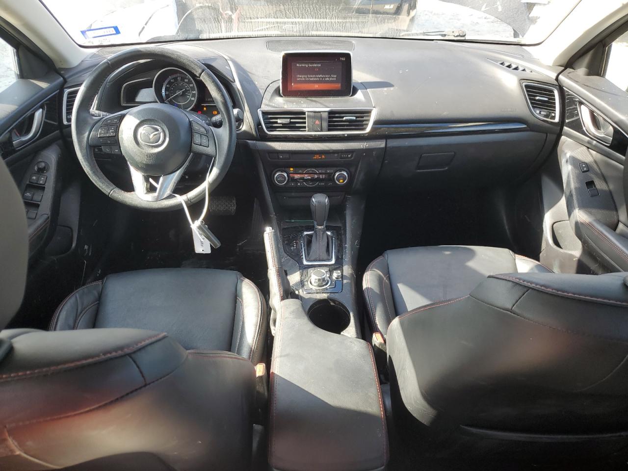 2016 Mazda 3 - Image 8