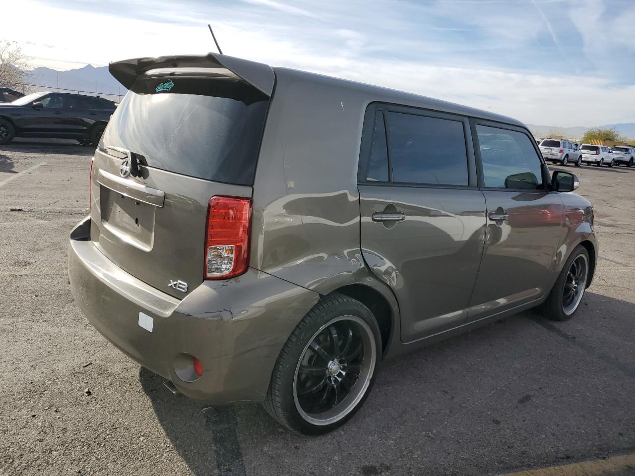 2012 Scion xB - Image 3
