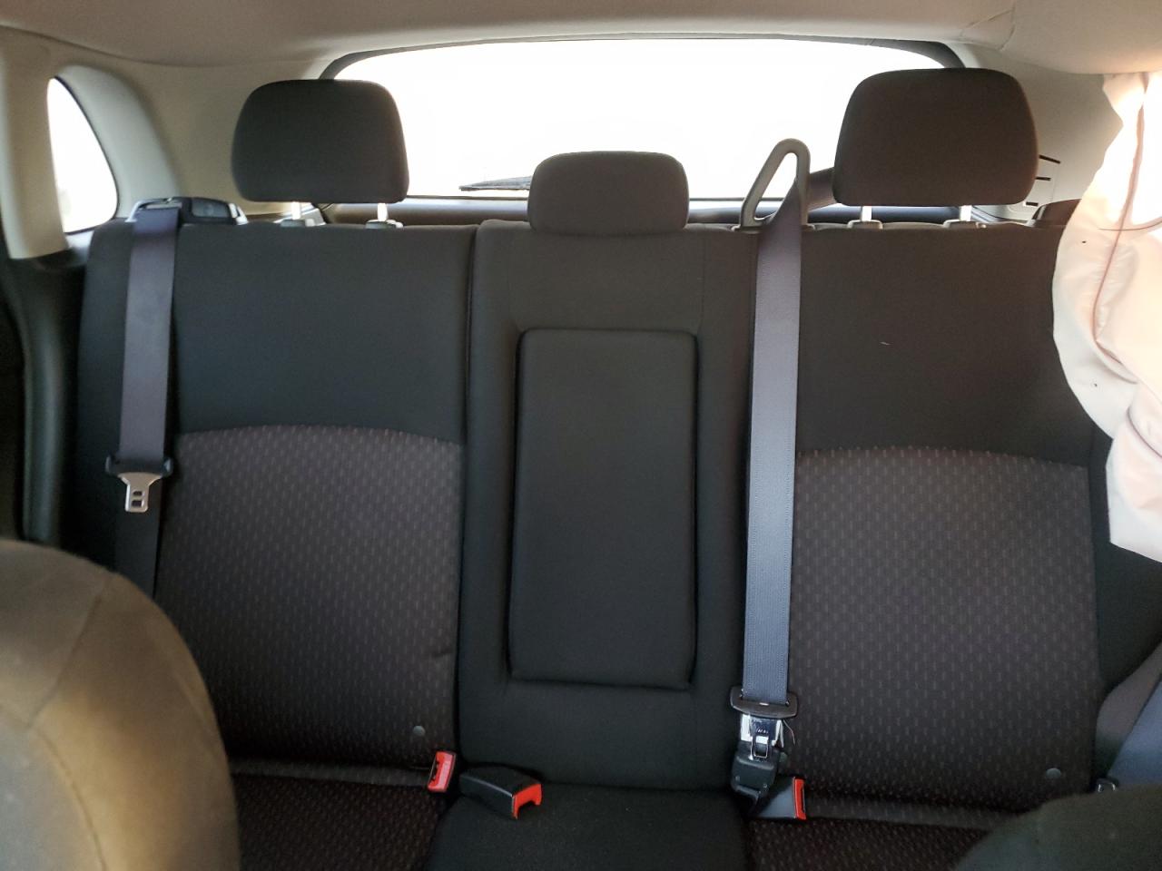 2018 Mitsubishi Outlander - Image 10