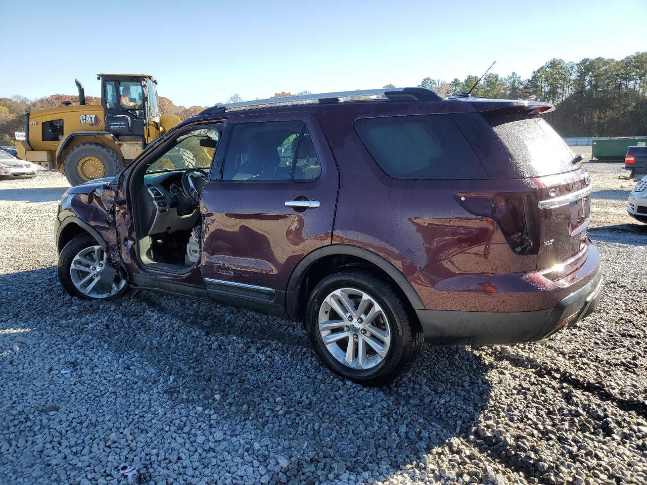 2011 Ford Explorer - Image 2