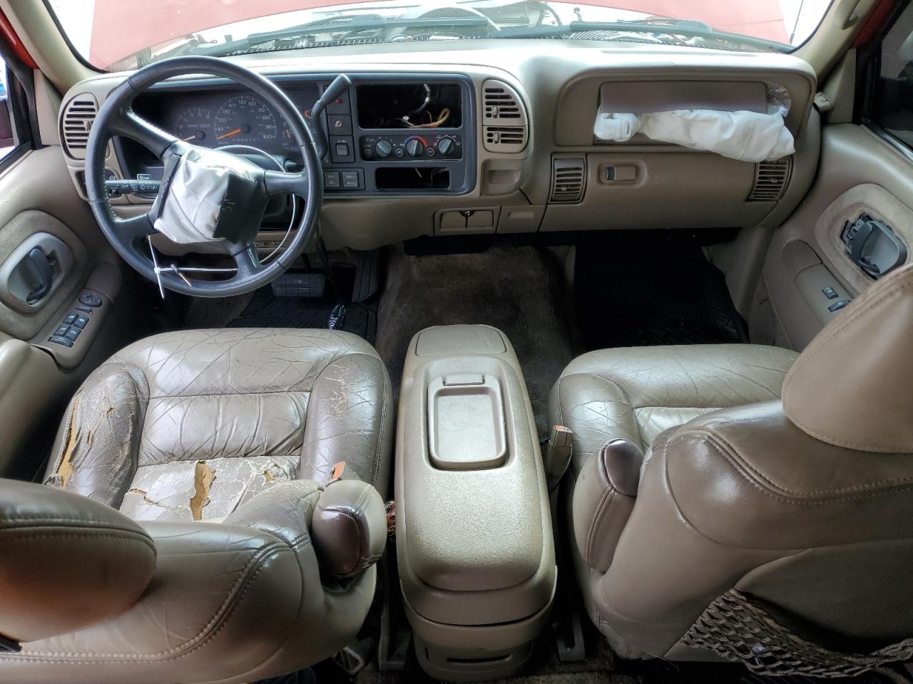 2000 Chevrolet Tahoe - Image 8