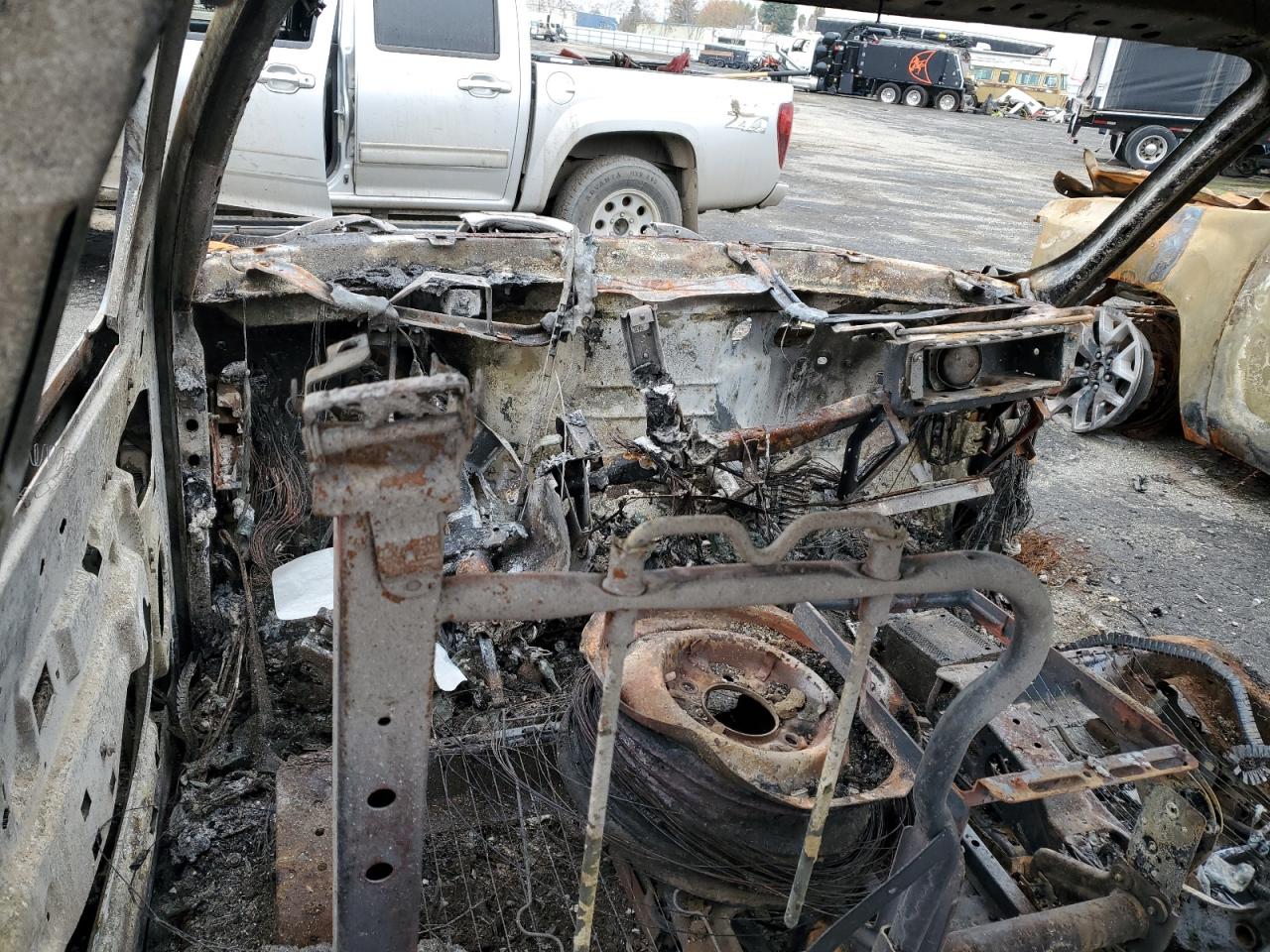2006 GMC Sierra - Image 8