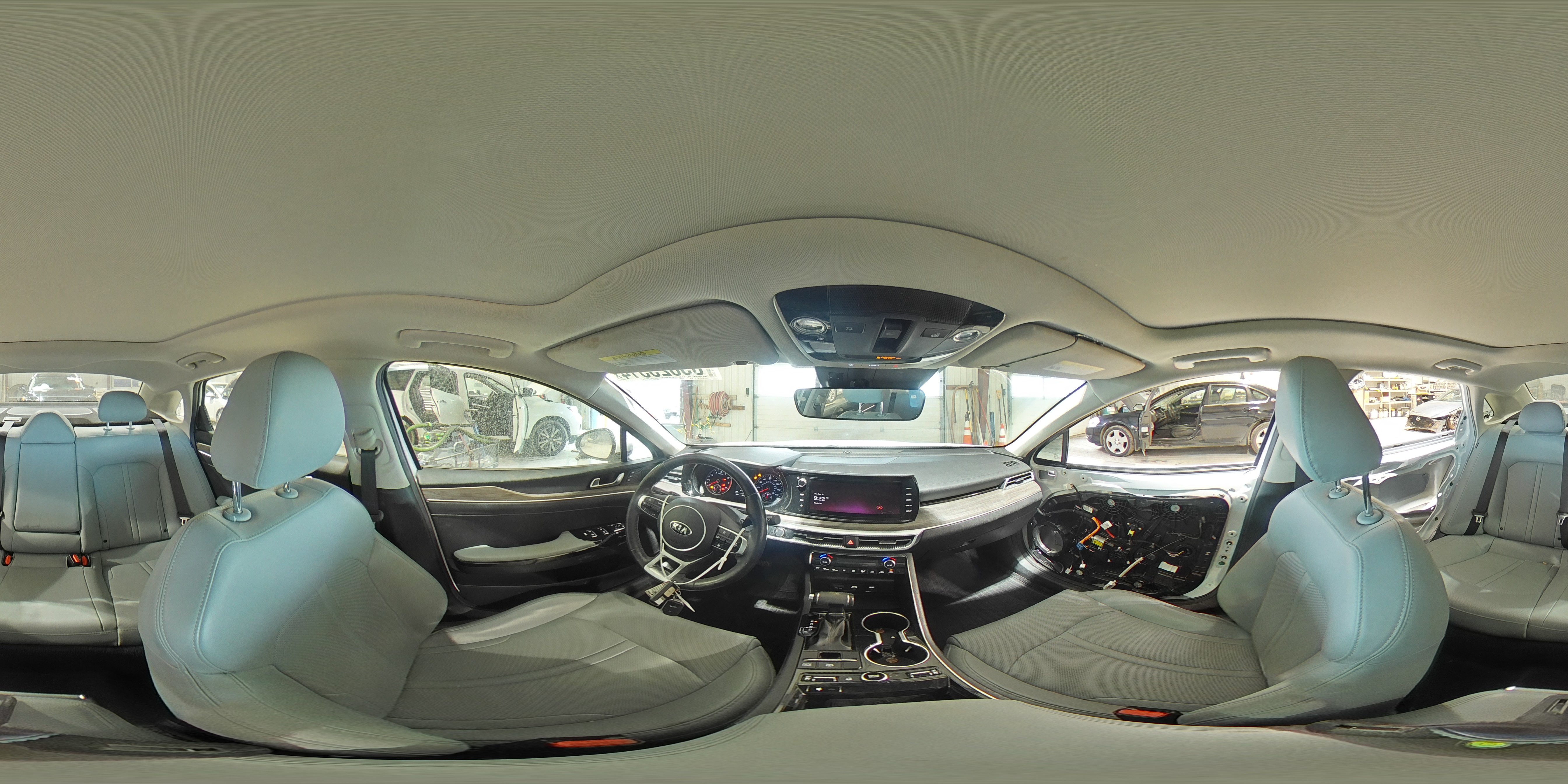 2021 Kia K5 - Image 12
