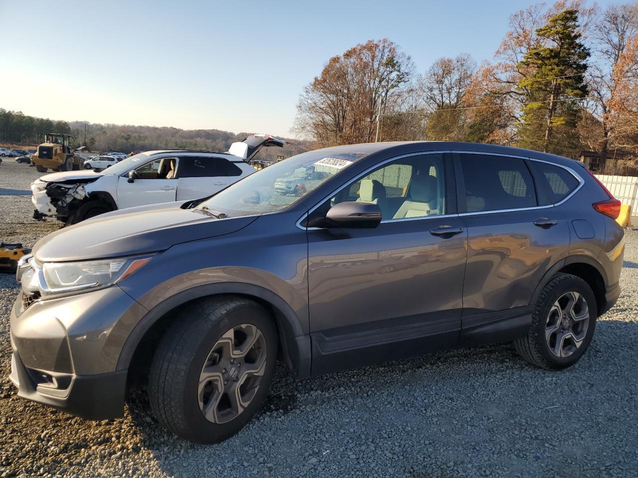 VIN 7FARW1H51JE017795 2018 HONDA CRV no.1