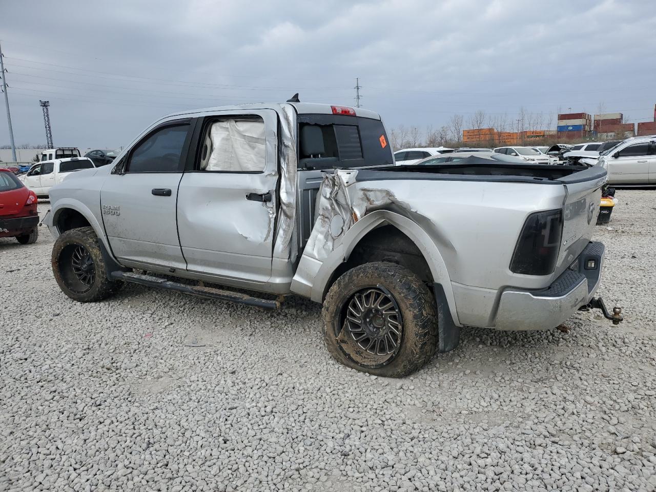 2016 RAM 1500 - Image 2