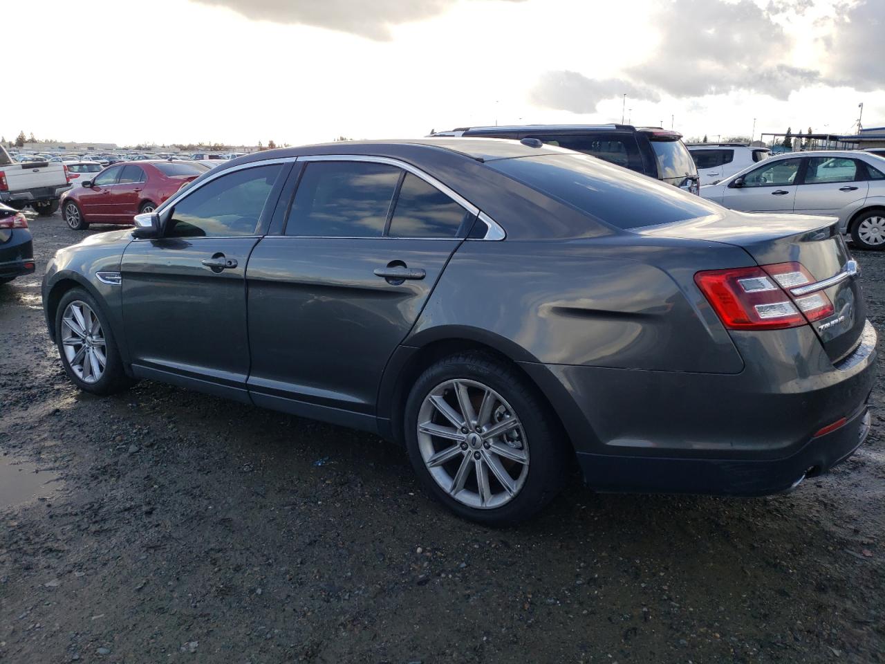 VIN 1FAHP2F88GG106467 2016 FORD TAURUS no.2