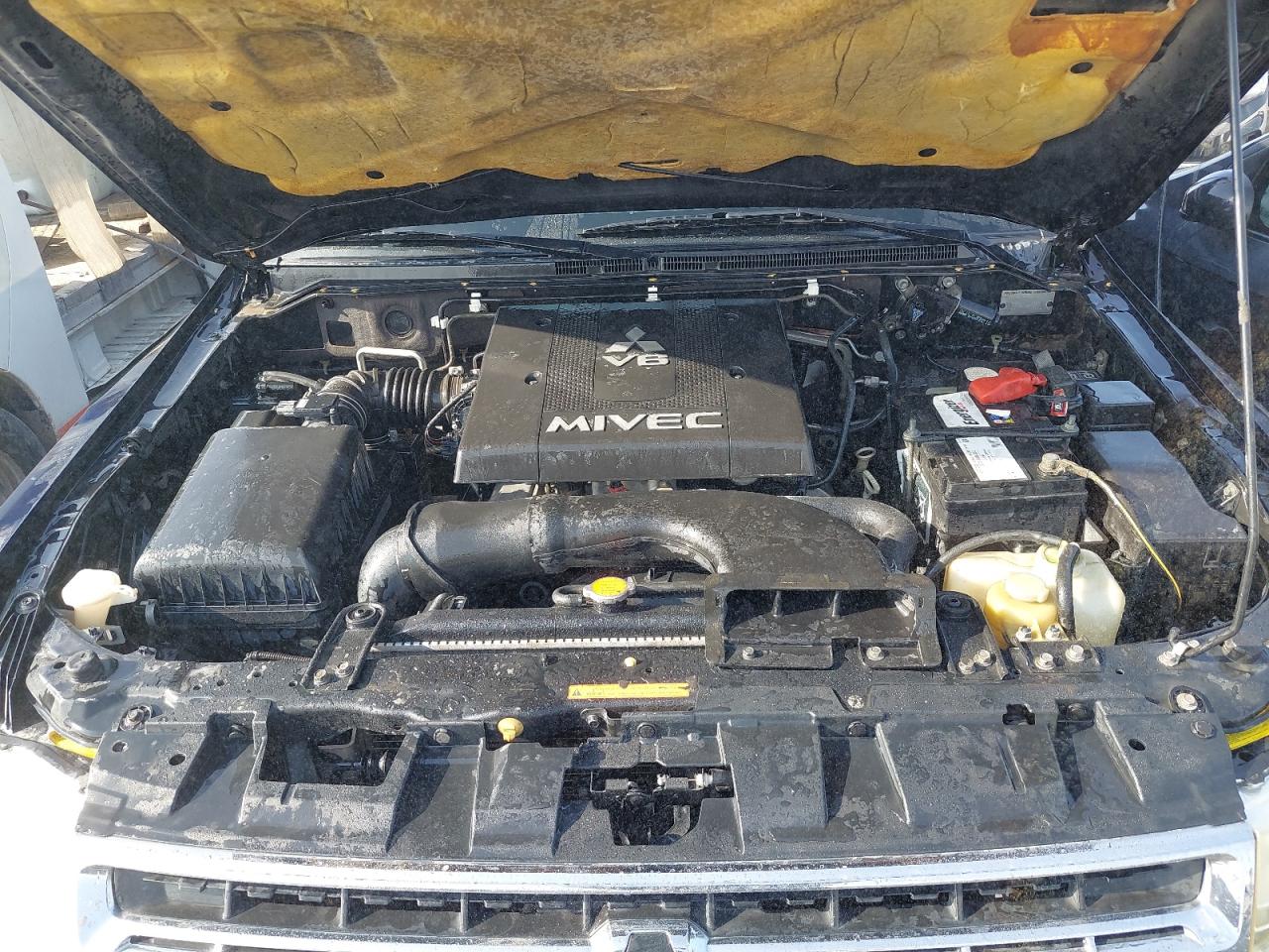 JMYLYV97WAJ704836 - 2010 Mitsubishi PAJERO - #86788794