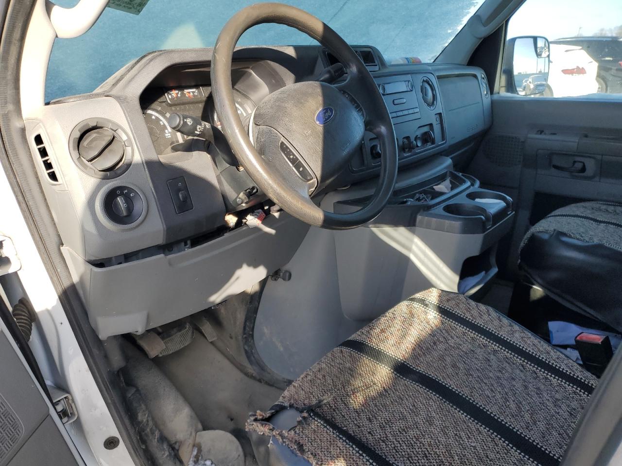 2011 Ford Econoline - Image 8