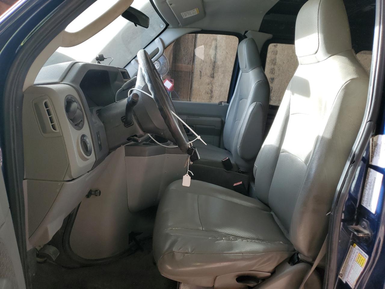 2014 Ford Econoline - Image 7