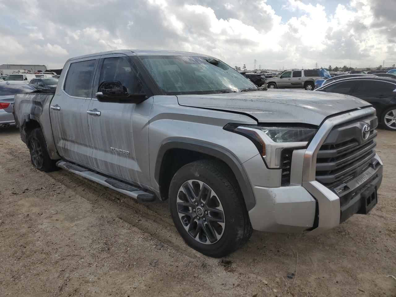 2022 Toyota Tundra - Image 4