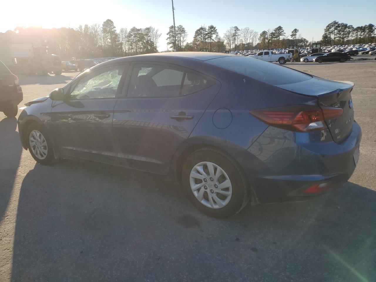 5NPD74LF1LH514127 2020 HYUNDAI ELANTRA - Image 2