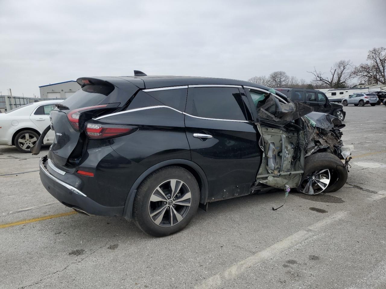 2021 Nissan Murano - Image 3