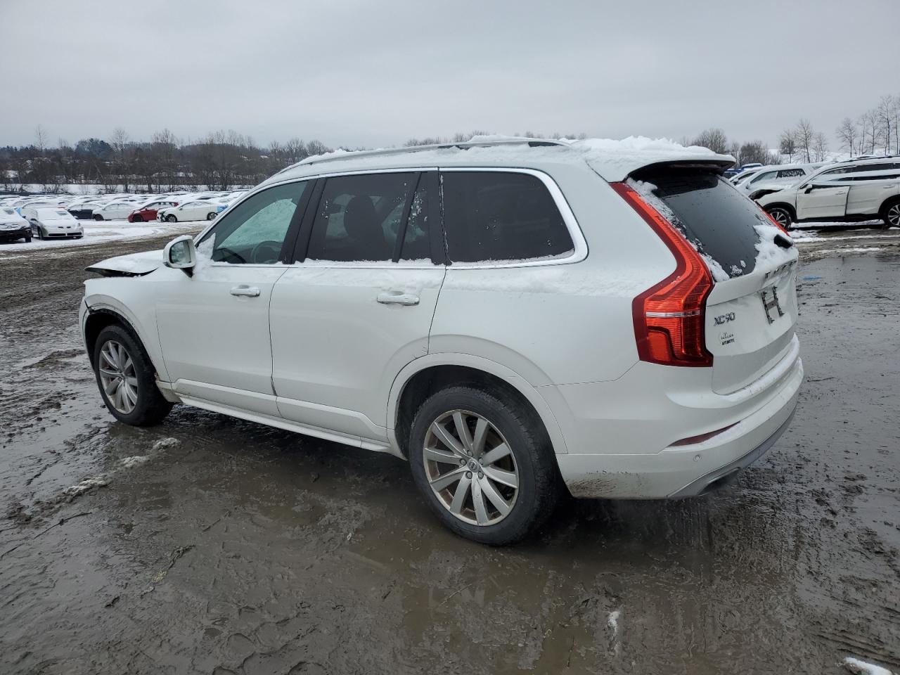 VIN YV4A22PK1J1379570 2018 VOLVO XC90 no.2