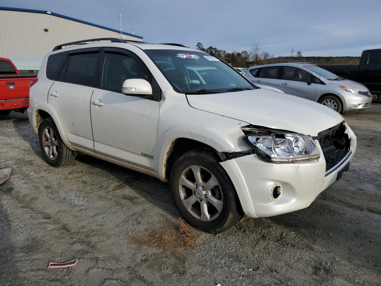 2011 Toyota RAV 4 - Image 4