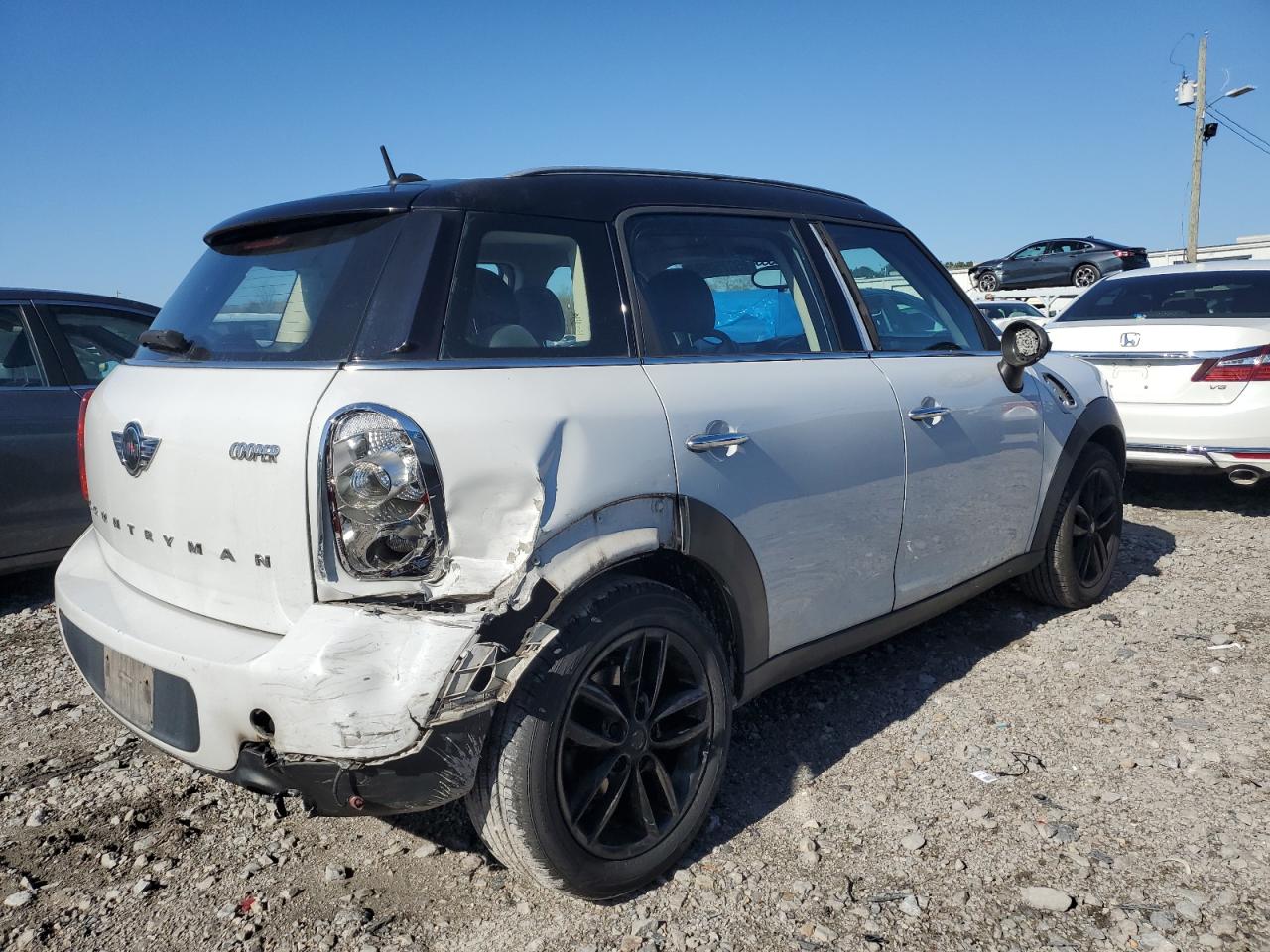 2015 MINI Cooper - Image 3