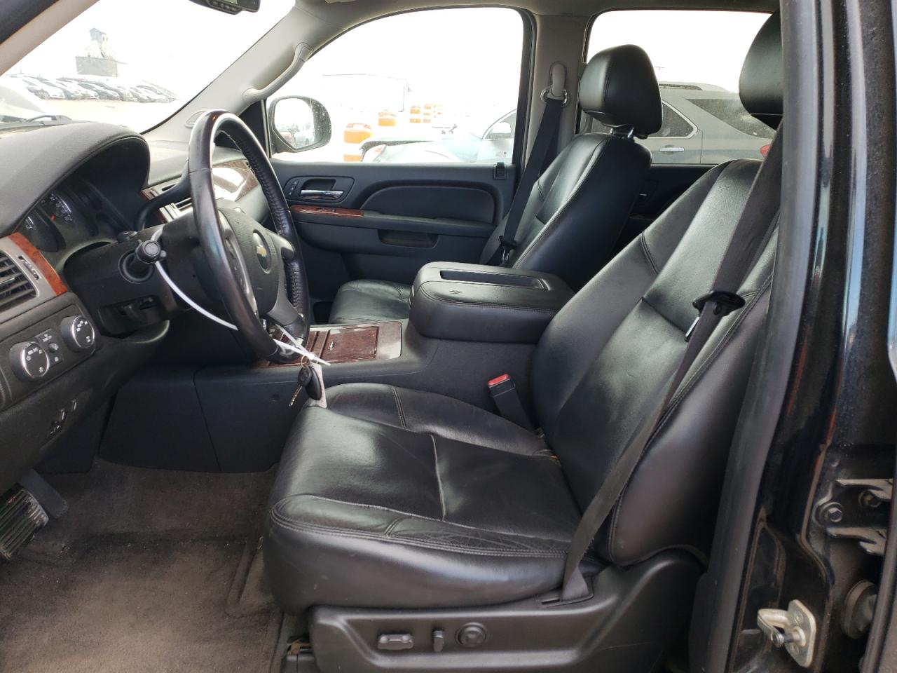 2010 Chevrolet Suburban K1500 Ltz VIN: 1GNUKKE38AR179628 Lot: 83559354